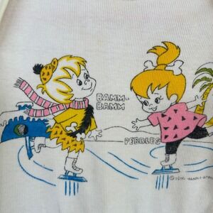 Hanna-Barbera Flintstones Thermal Top Kids Toddler Cream 1986 Pebbles Bamm-Bamm